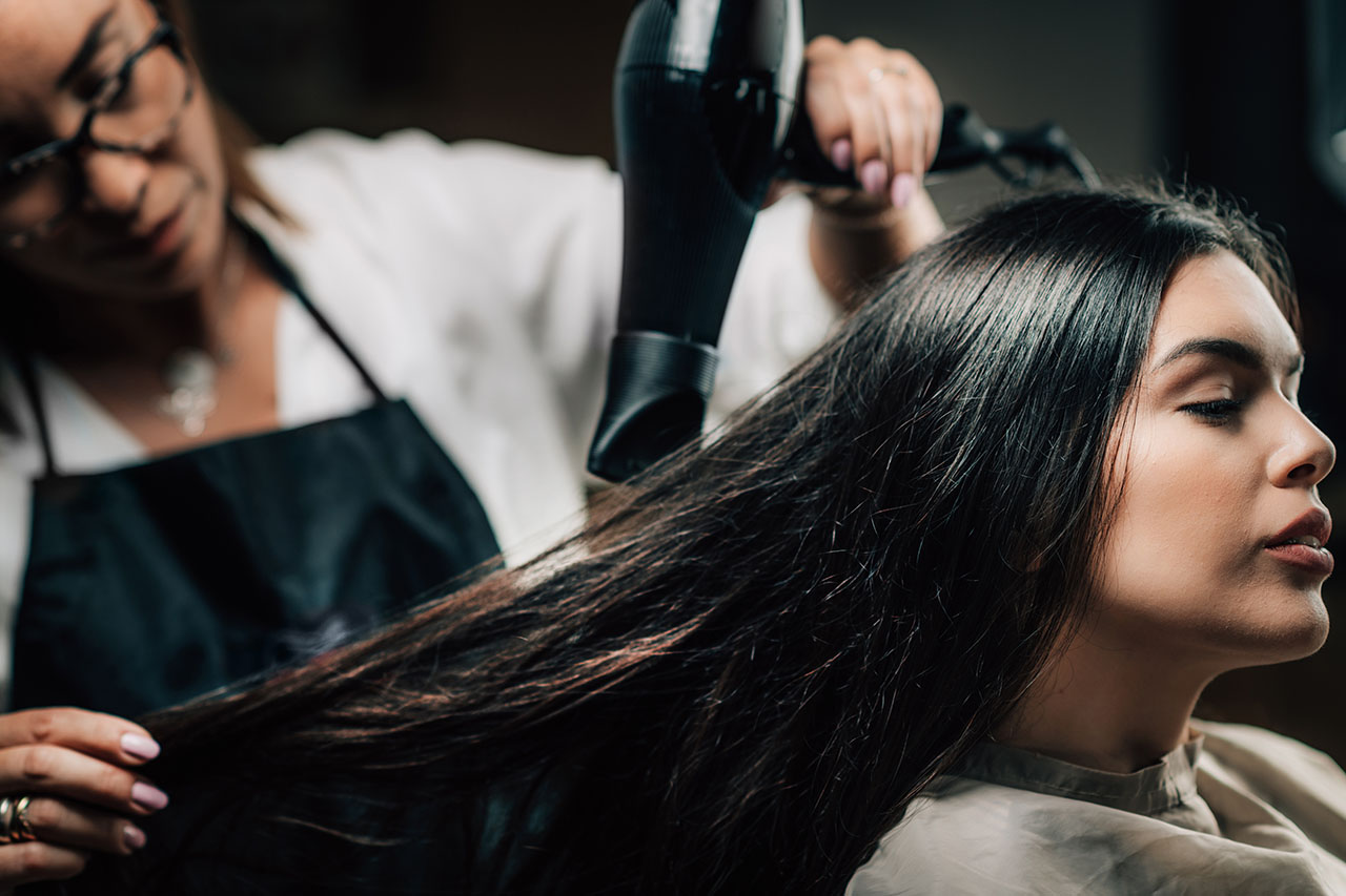 Blow dry + pin. curls